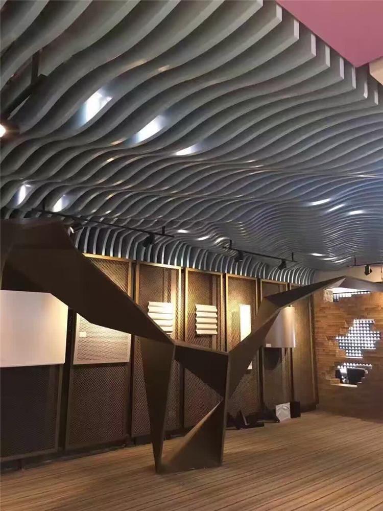 異型鋁方通